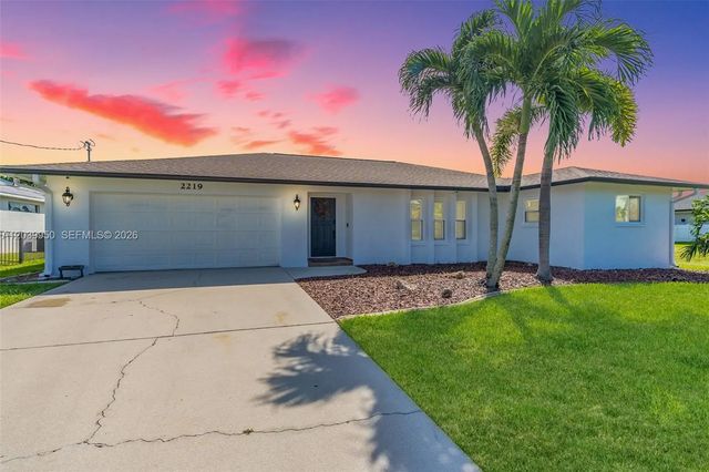 2219 Se 19 Place, Cape Coral