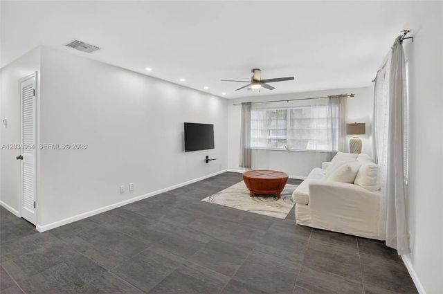 5 of 38 - 10125 S 42nd Avenue S #151, Boynton Beach, FL