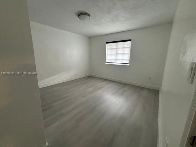 4 of 21 - 2150 Sw 76th Court, Miami, FL