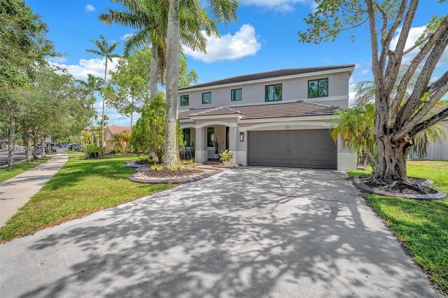 2 of 68 - 731 Tulip Circle, Weston, FL