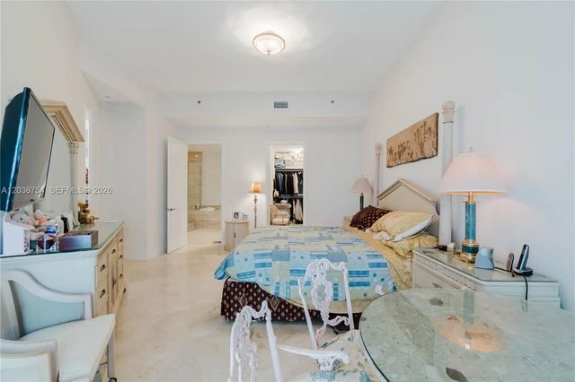 3 of 26 - 15811 Collins Avenue #3607, Sunny Isles Beach, FL