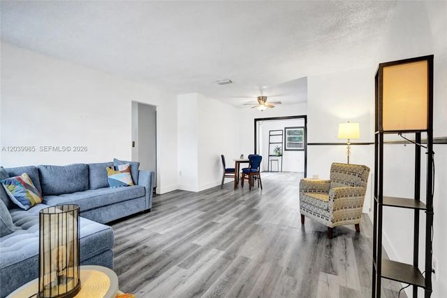 4 of 20 - 1530 N 73rd Avenue, Hollywood, FL