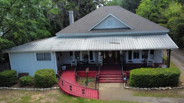25 Madison Street, Chattahoochee