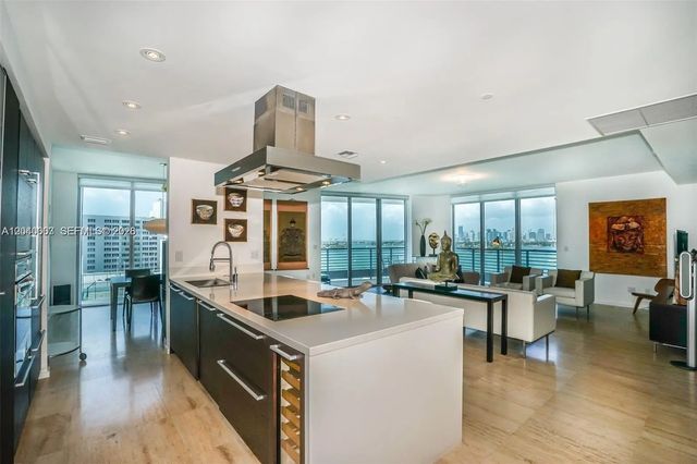2 of 25 - 1445 16th Street #1103, Miami Beach, FL