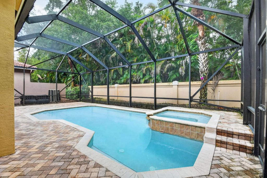 10247 Isle Wynd Court, Boynton Beach