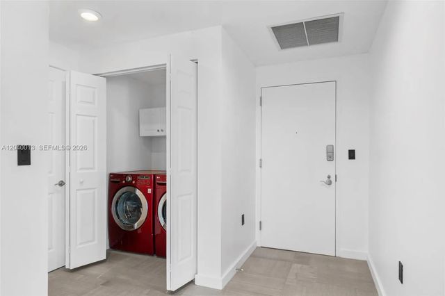 4 of 22 - 1745 E Hallandale Beach Boulevard #ph05w, Hallandale Beach, FL