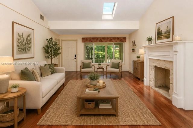 3 of 18 - 1251 Buchanan Street, Hollywood, FL