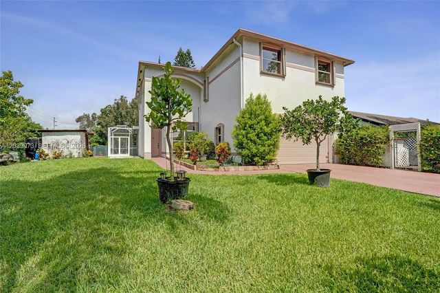 2151 Nw 121st Avenue, Plantation
