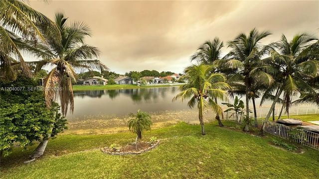 17471 Sw 12th Street, Pembroke Pines