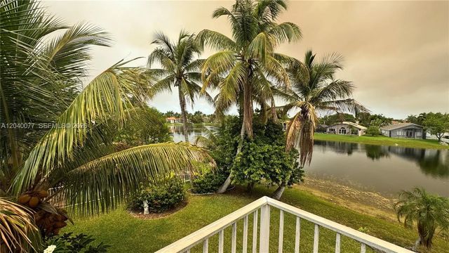 3 of 34 - 17471 Sw 12th Street, Pembroke Pines, FL