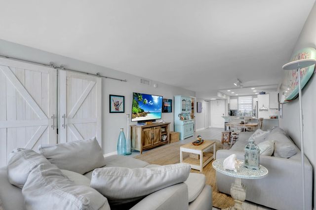 3 of 33 - 3100 Ne 49th Street #503, Fort Lauderdale, FL
