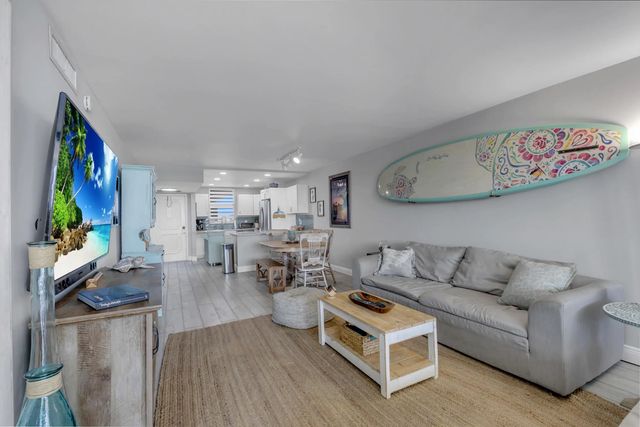 4 of 33 - 3100 Ne 49th Street #503, Fort Lauderdale, FL