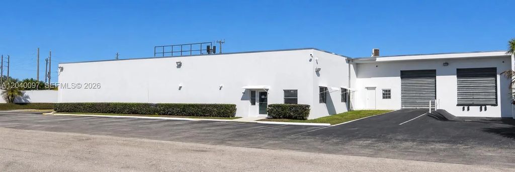 245 Sw 33rd Street, Fort Lauderdale