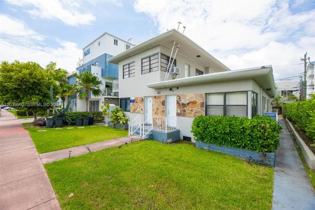 5 of 33 - 1980 Biarritz Drive, Miami Beach, FL