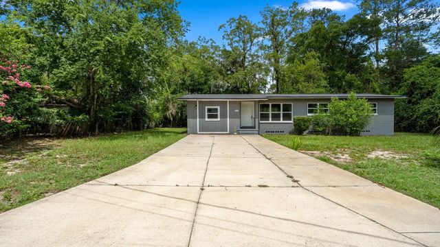 2 of 27 - 1015 Se 10th Terrace, Gainesville, FL