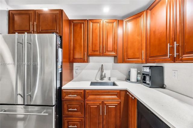 9999 N Belfort Circle #101, Tamarac