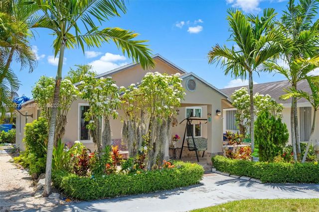12243 Sw 201st Terrace, Miami