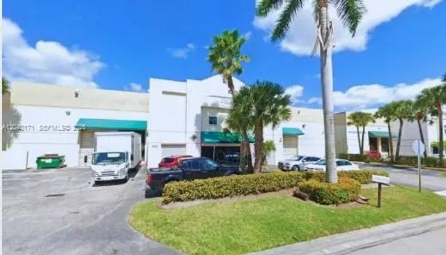 10505 Nw 29th Terrace, Doral