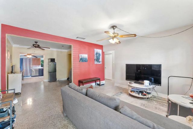 2 of 28 - 1326 Sw 23rd Avenue, Fort Lauderdale, FL