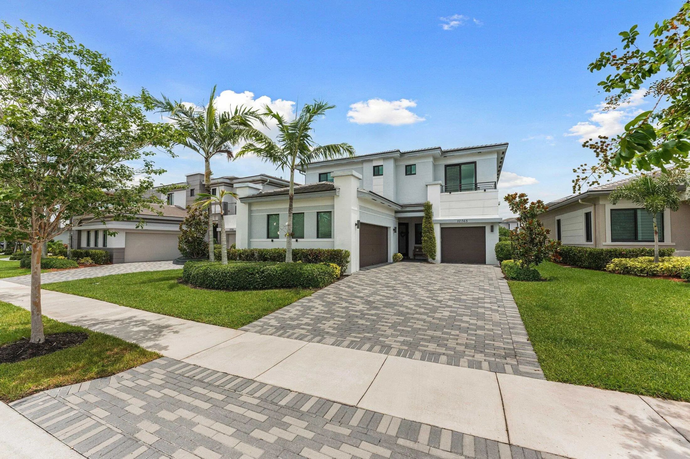 10765 Windward Street, Parkland
