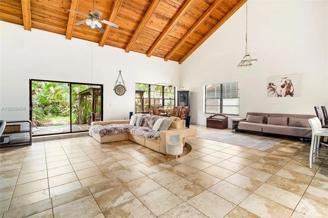 2 of 66 - 3340 Oak Drive, Hollywood, FL