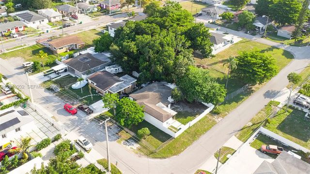 7190 Nw 21st Avenue, Miami