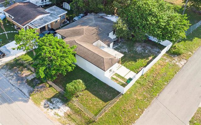 2 of 35 - 7190 Nw 21st Avenue, Miami, FL