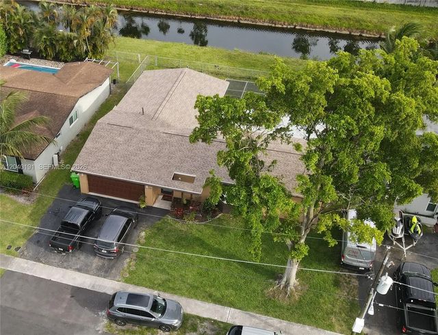 3 of 43 - 8330 Nw 20th Court, Sunrise, FL