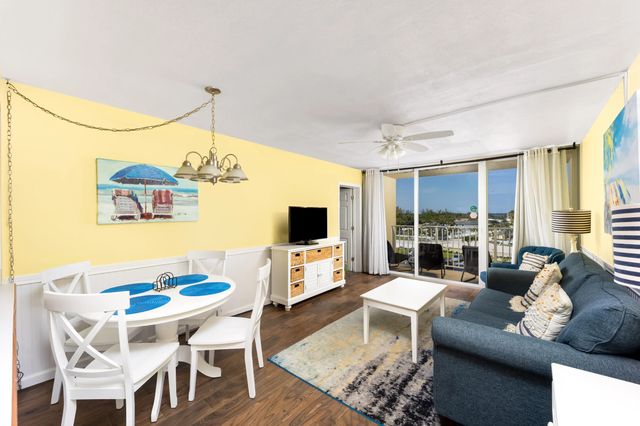 4 of 18 - 9800 S Ocean Drive #415, Jensen Beach, FL