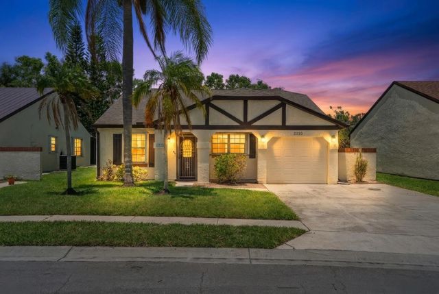 2 of 29 - 2225 Se Barrington Street, , FL