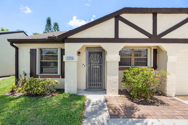 3 of 29 - 2225 Se Barrington Street, , FL