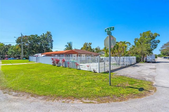 2 of 46 - 302 Nw 100th Street, Miami, FL