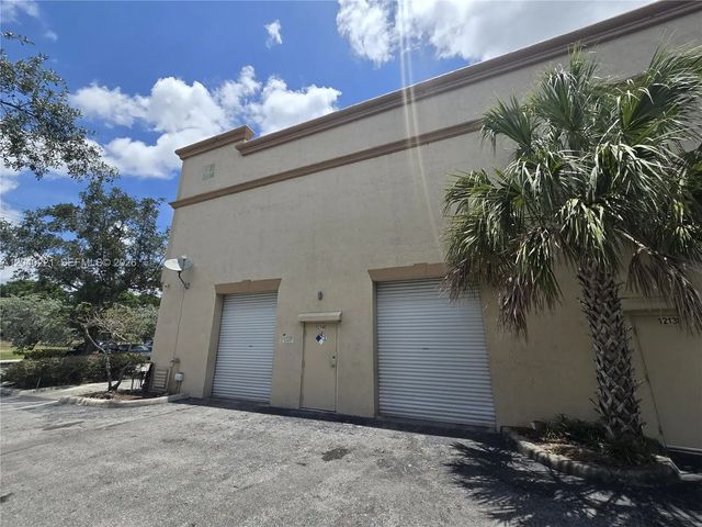 4 of 23 - 12140 Wiles Road, Coral Springs, FL