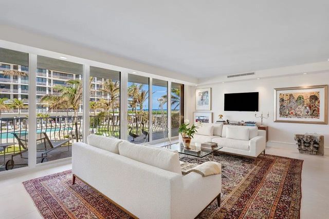 5 of 37 - 2000 S Ocean Boulevard #103, Palm Beach, FL