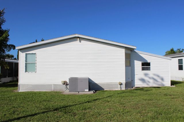 5 of 31 - 6731 Sinsonte Court, Fort Pierce, FL