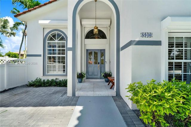 4 of 45 - 8940 Sw 160th Street, Palmetto Bay, FL