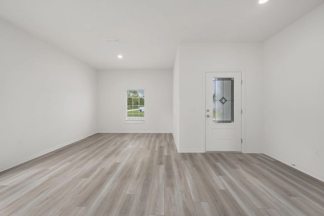 4 of 23 - 921 Sw Paar Drive, Port St. Lucie, FL