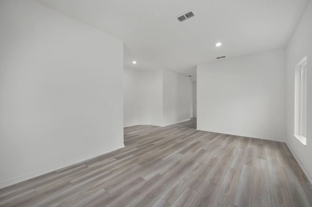 5 of 23 - 921 Sw Paar Drive, Port St. Lucie, FL