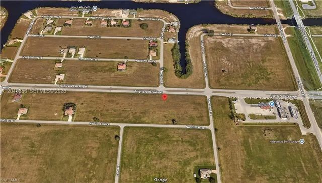 3316 W Tropicana, Cape Coral