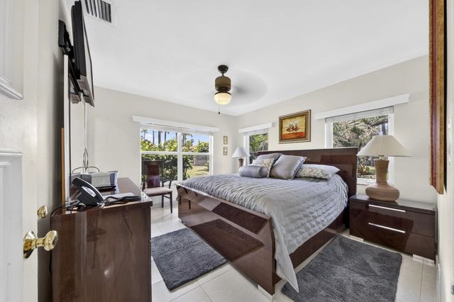 4 of 28 - 1225 Hillsboro Mile #villa H2, Hillsboro Beach, FL