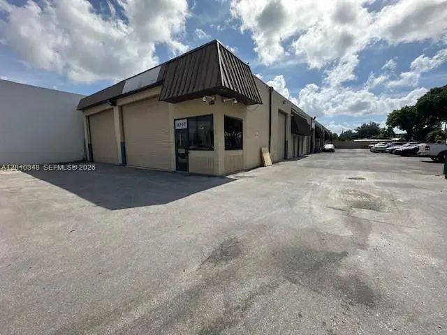 3 of 17 - 4237 Nw 37 Avenue #4237, Miami, FL