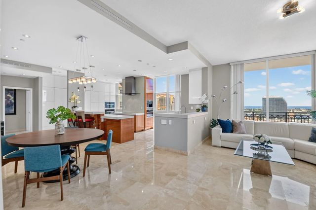5 of 118 - 550 Okeechobee Boulevard #lph-23, West Palm Beach, FL