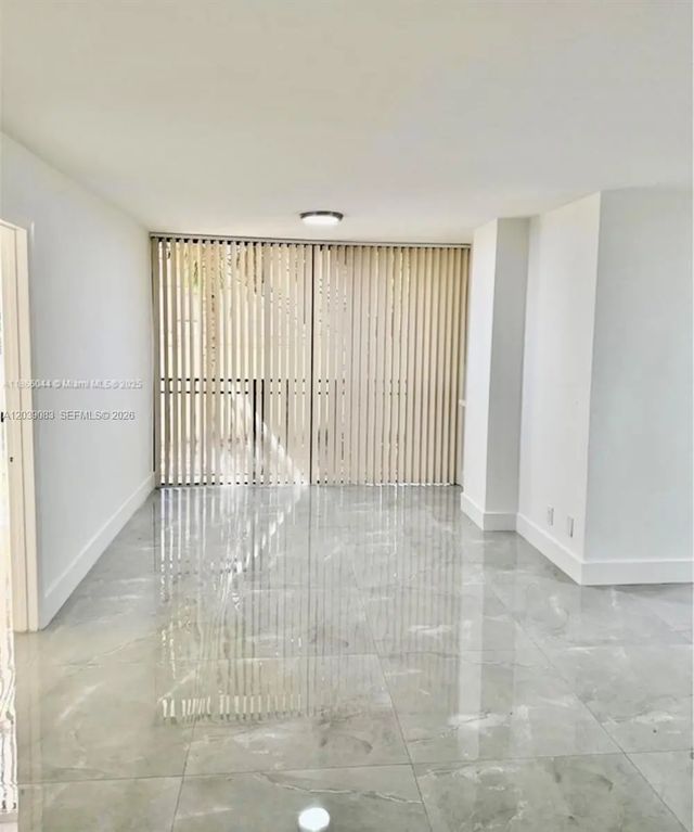 5 of 19 - 16909 N Bay Road #116, Sunny Isles Beach, FL
