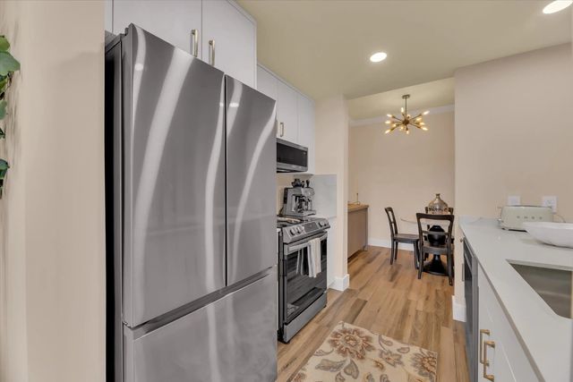 4 of 31 - 533 Ne 3rd Avenue #512, Fort Lauderdale, FL
