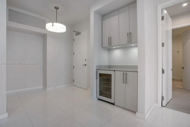 5 of 45 - 275 Giralda Avenue #6c, Coral Gables, FL
