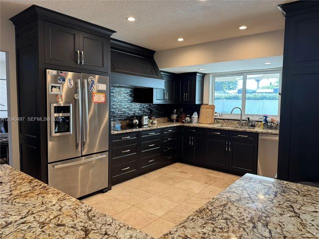 3900 N 43rd Avenue, Hollywood