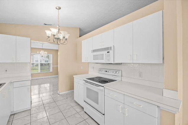 5 of 48 - 413 European Lane, Fort Pierce, FL