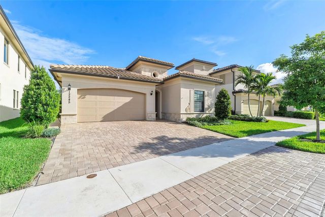 3 of 84 - 12245 N Baypoint Circle, Parkland, FL