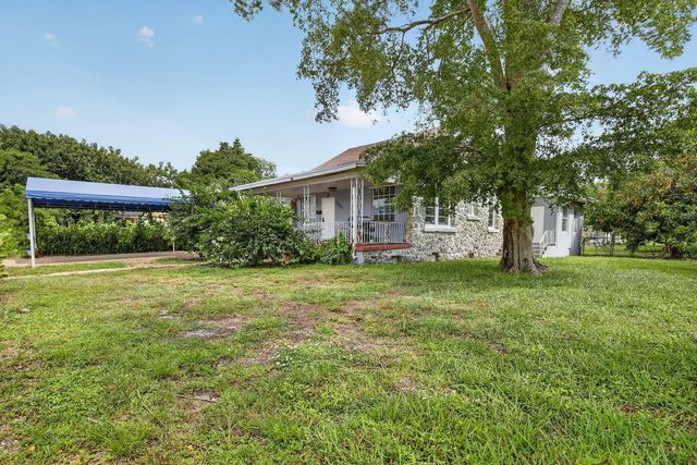 2 of 40 - 2465 Taylor Street, Hollywood, FL