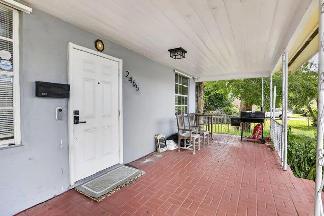 5 of 40 - 2465 Taylor Street, Hollywood, FL
